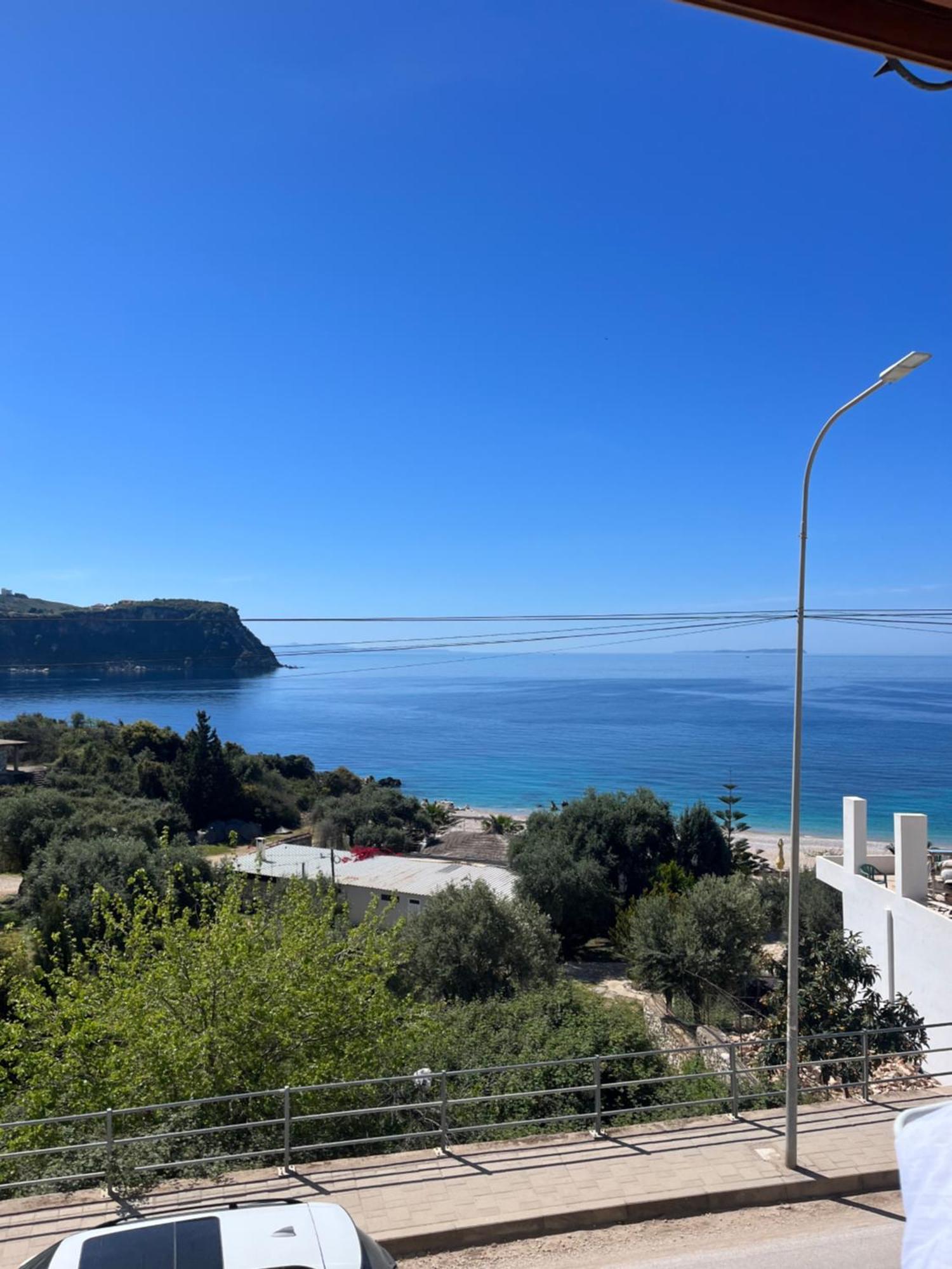 Lazaris Kwstas Rooms Himare Esterno foto